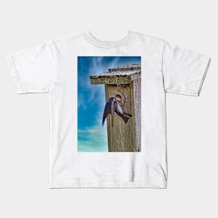 Tree Swallows At Nest Box Kids T-Shirt